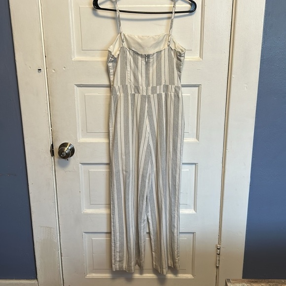 Forever 21 - Picture 5 of 7